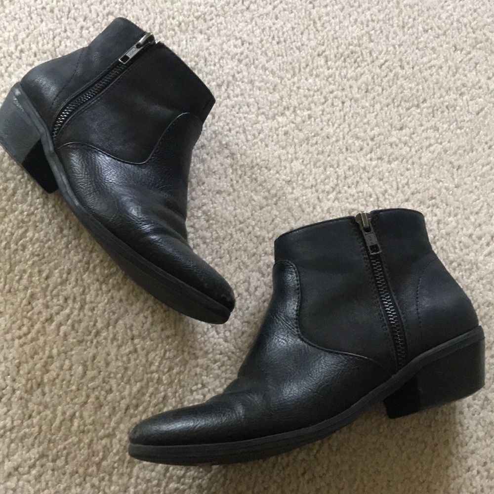 Black Leather Chelsea Boots